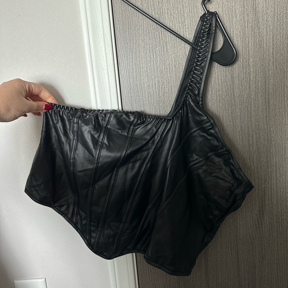 Leather one strap